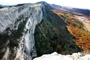 Des zones de quiétude pour protéger les faucons pèlerins dans la Sainte-Baume