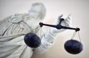 Déguisé en cambrioleur, il viole sa femme sous la menace : 18 ans de réclusion