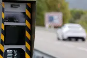 Diarrhée au volant : flashé à 100 km/h, il invoque une urgence médicale