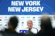 Didier Deschamps de retour auprès des Bleus après le décès de sa mère