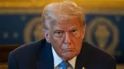 Donald Trump fête ses 80 ans : entre spectacle MMA et culte de la personnalité