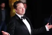 Elon Musk : premier billionnaire de l'histoire ? L'analyse d'un historien