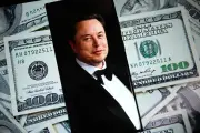 Elon Musk premier billionnaire : mille milliards de dollars, ça représente quoi ?