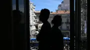 Exil iranien : deux étudiants racontent l'impossible retour