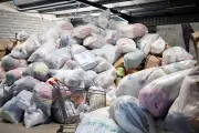 Fast fashion : Le Relais réduit ses collectes et supprime 60 emplois