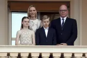 Feu de la Saint-Jean à Monaco : la famille princière au rendez-vous