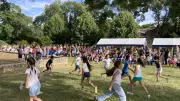 Fête de fin d'année à Arpaillargues : les écoliers ont dansé