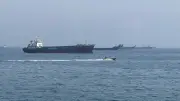 Guerre au Moyen-Orient : l'Iran ferme le détroit d'Ormuz après des frappes israéliennes