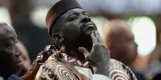 Guinée : Mamadi Doumbouya, un président absent mais tout-puissant