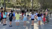 Initiation aux danses occitanes à l'école Condorcet de Jacou