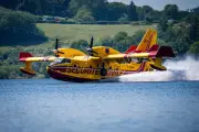 La France commande deux Canadair, livraison prévue en 2032