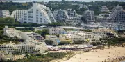 La Grande Motte : de « moche » à « mode », une renaissance urbaine