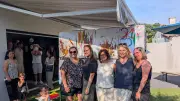 La micro-crèche 4 Pattes et petits pas fête 10 ans avec une exposition