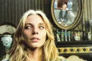 « L’Au-delà » de Lucio Fulci renaît en 4K : pourquoi ce film gore est un chef-d’œuvre