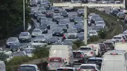 Île-de-France : 430 km de bouchons ce lundi, plusieurs accidents