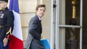 Le ministre de l'Éducation nationale bute sur l'orthographe en direct