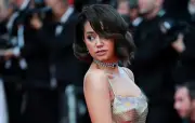 Lena Situations dénonce la dictature des tailles dans la mode