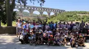 Les écoliers de Cantarelle allient sport et opéra au Pont du Gard