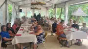 L'Âge d'or célèbre les parents avec convivialité et bonne humeur