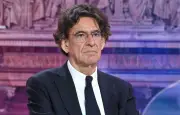 Luc Ferry traite la ministre de la Transition écologique de « grosse » et fait une comparaison avec les camps nazis
