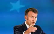 Macron rejette les centres de migrants hors UE