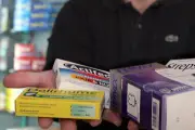 Médicaments et fortes chaleurs : risques de déshydratation et réactions cutanées