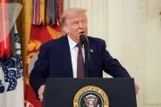 Menace ou pas menace : Trump change d’avis sur Anthropic