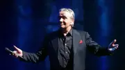 Michel Sardou savoure sa retraite dans le Var, loin des selfies