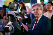 Mélenchon, Le Pen, Philippe et Attal à VivaTech : le grand bain de l'IA