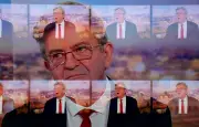 Mélenchon : un projet « antédiluvien » selon Bernard Poignant