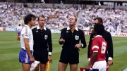 Mondial 1982 : quand la famille royale du Koweït a fait annuler un but français