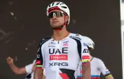 Narvaez s'impose au sprint, Pogacar garde le maillot jaune