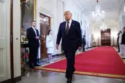 Ne dites pas à Trump qu'il a perdu la guerre : il est persuadé de l'avoir gagnée