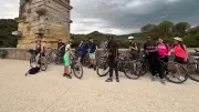 Neuf élèves de l'Érea Jean-Jacques-Rousseau à vélo jusqu'au Pont du Gard