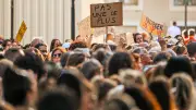 Nouveaux rassemblements en France pour une loi contre les violences sexuelles
