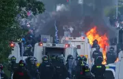 Nouvelle nuit de violences à Belfast après une attaque au couteau