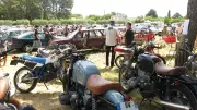 Parignargues : près de 200 véhicules anciens exposés lors du rassemblement rétro