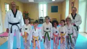 Passage de grades au taekwondo : une réussite pour les jeunes de Saint-Beauzély