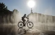Peur de transpirer à vélo : des cyclistes témoignent et donnent leurs astuces