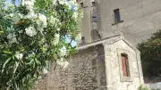 Philatélie : châteaux médiévaux et reines à l'honneur à Valliguières