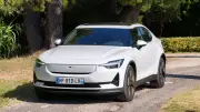 Polestar 2 : la rivale de la Tesla Model 3 en test