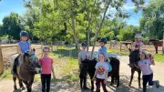 Portes ouvertes au centre équestre Sud Occitanie : cavaliers en herbe