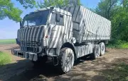 Pourquoi les Russes peignent leurs camions en zèbre pour tromper les drones ukrainiens
