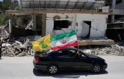 Pétroliers iraniens percent blocus américain, tensions au Liban