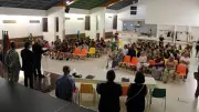 Remise de drapeaux aux écoles de Pont-Saint-Esprit : une cérémonie mémorielle