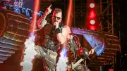 Sabaton enflamme les arènes de Nîmes avec un spectacle de métal explosif
