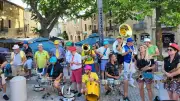Soirée Peñas à Saint-Martin-de-Londres : Los Neblats enflamment la place