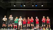 Spectacles de théâtre à Saint-Aunès : enfants et adultes sur scène
