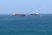 États-Unis et Iran suspendent leurs attaques : discussions techniques à venir