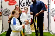 Teddy Riner à Antibes : foule et émotion pour le champion